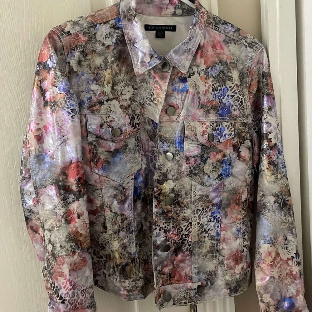 BOSTON PROPER SHINEY JACKET SIZE M